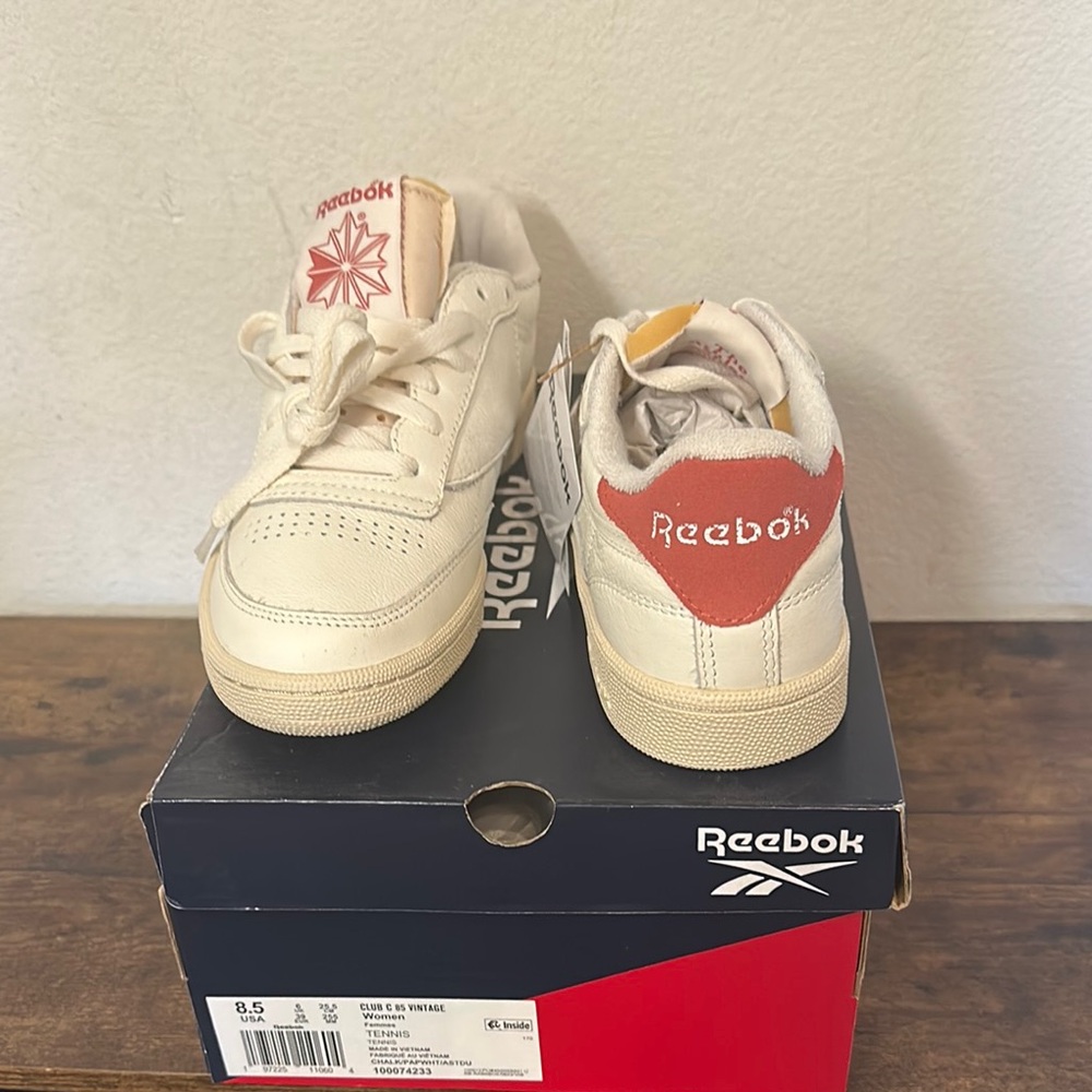 Women’s Club C vintage shoes